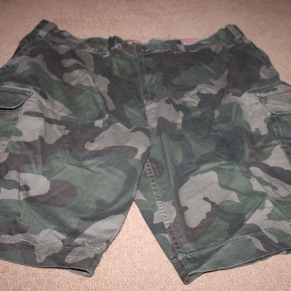 Mens Foundry Cargo Shorts
